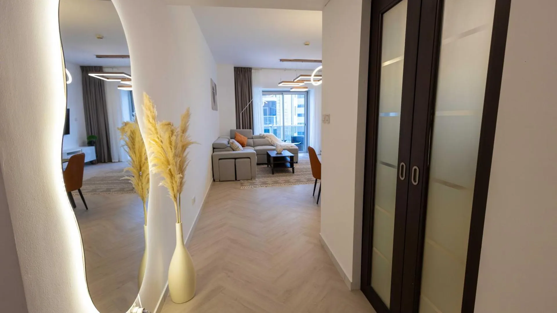 Marina Tower Suites & Residences Дубай Апартаменты