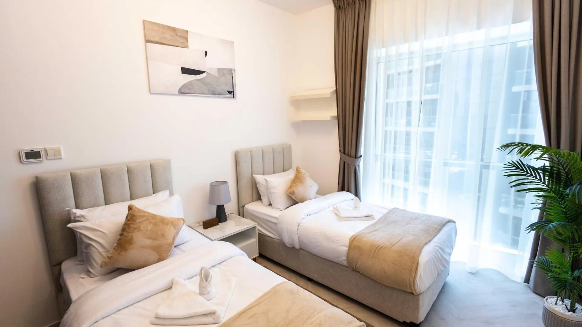 Marina Tower Suites & Residences Дубай Апартаменты