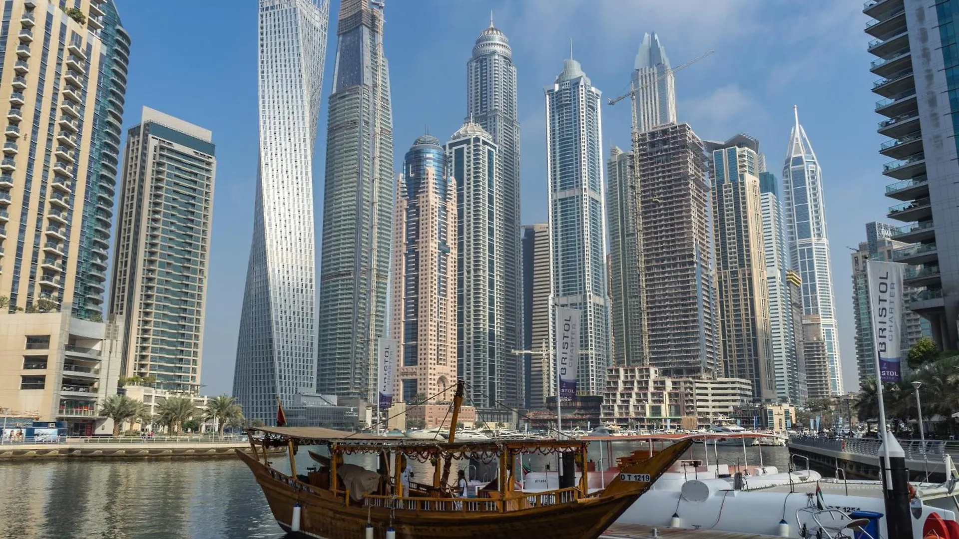 Marina Tower Suites & Residences Дубай