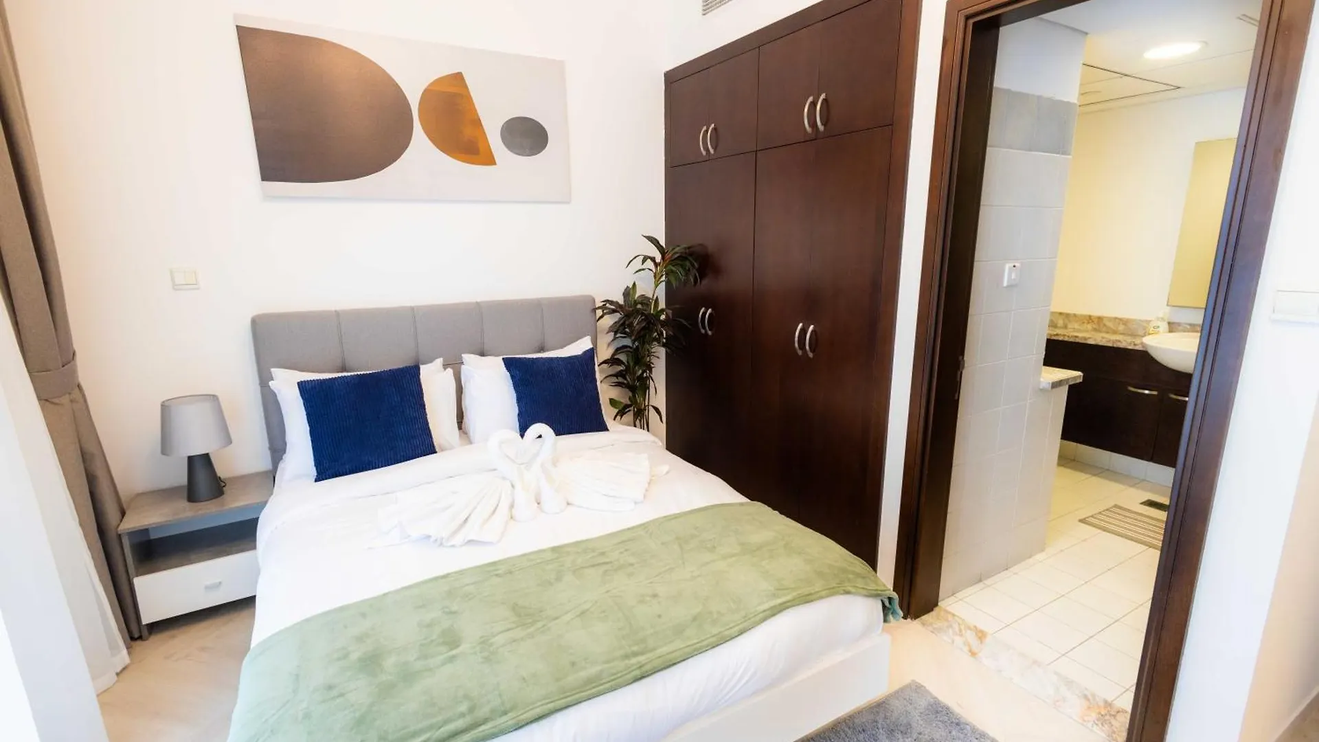 Marina Tower Suites & Residences Дубай Апартаменты