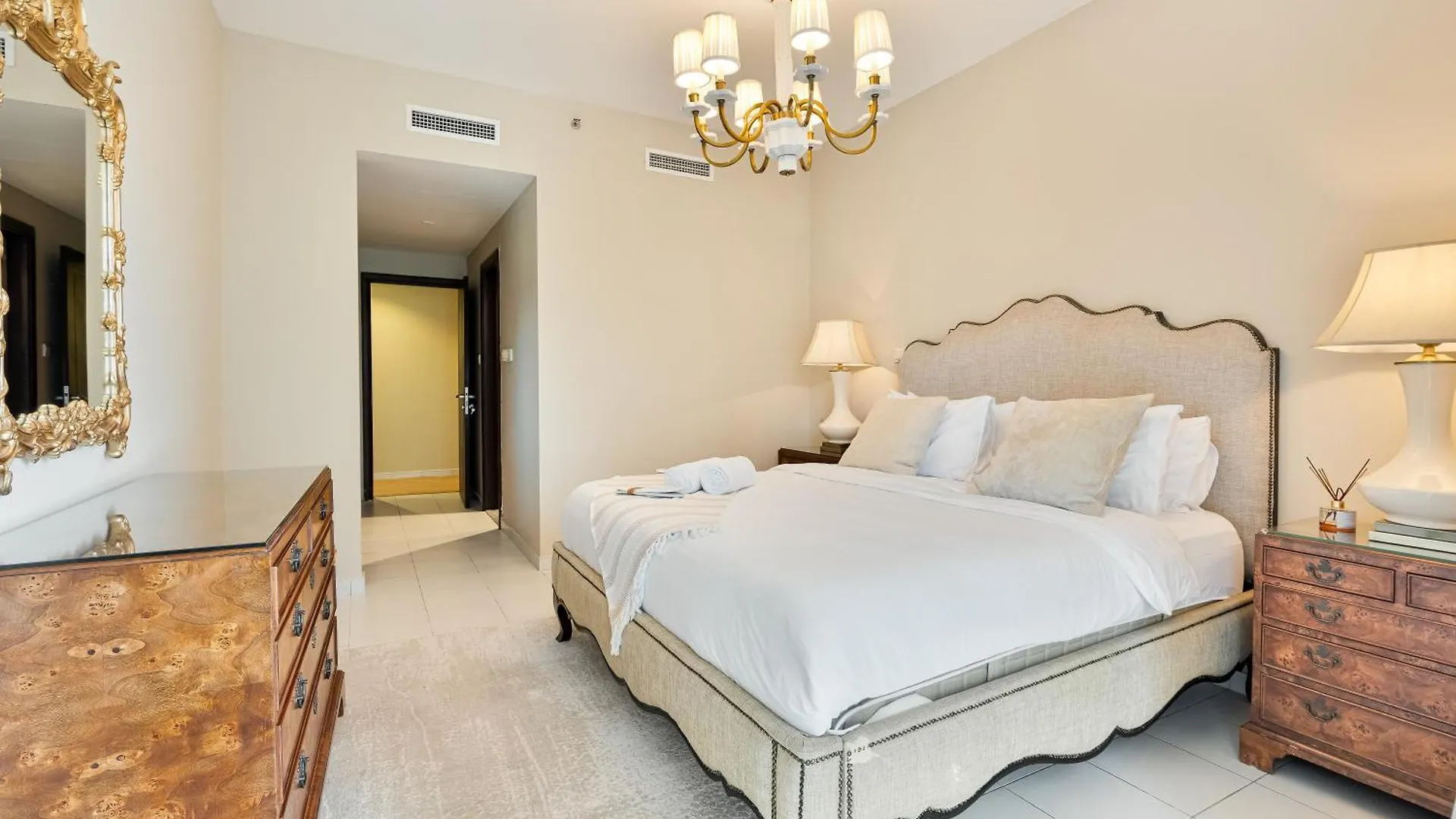 Marina Tower Suites & Residences Дубай Апартаменты