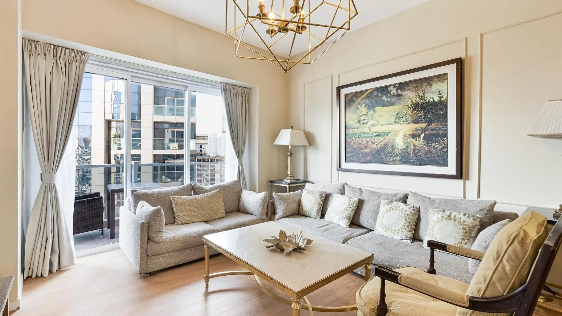 Marina Tower Suites & Residences Dubai Emirati Arabi Uniti